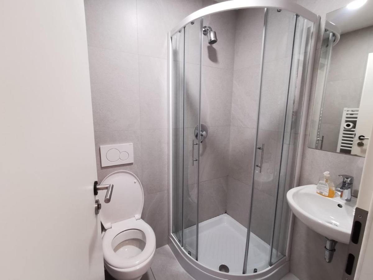 Simbol Rooms With Free Private Parking Λιουμπλιάνα Εξωτερικό φωτογραφία