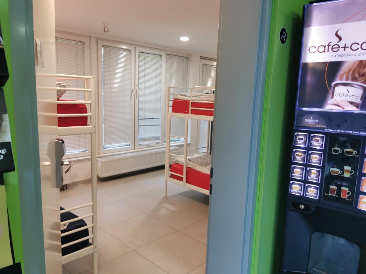Simbol Rooms With Free Private Parking Λιουμπλιάνα Εξωτερικό φωτογραφία