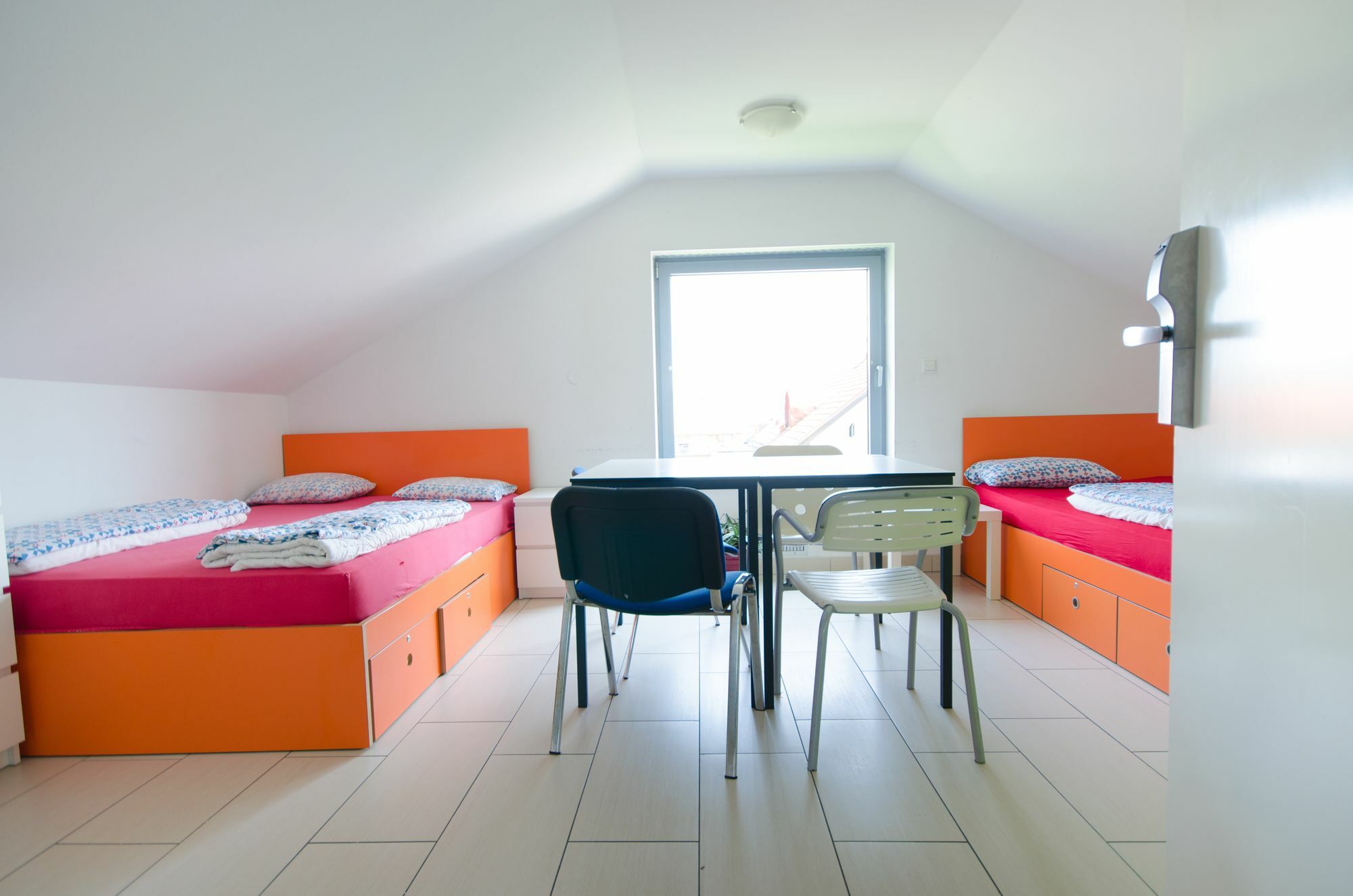 Simbol Rooms With Free Private Parking Λιουμπλιάνα Εξωτερικό φωτογραφία